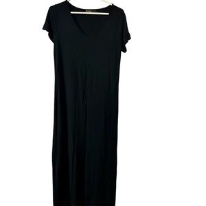 Brit & Bri Black Elegant Dress with Short Sleeves and V Neck Size M